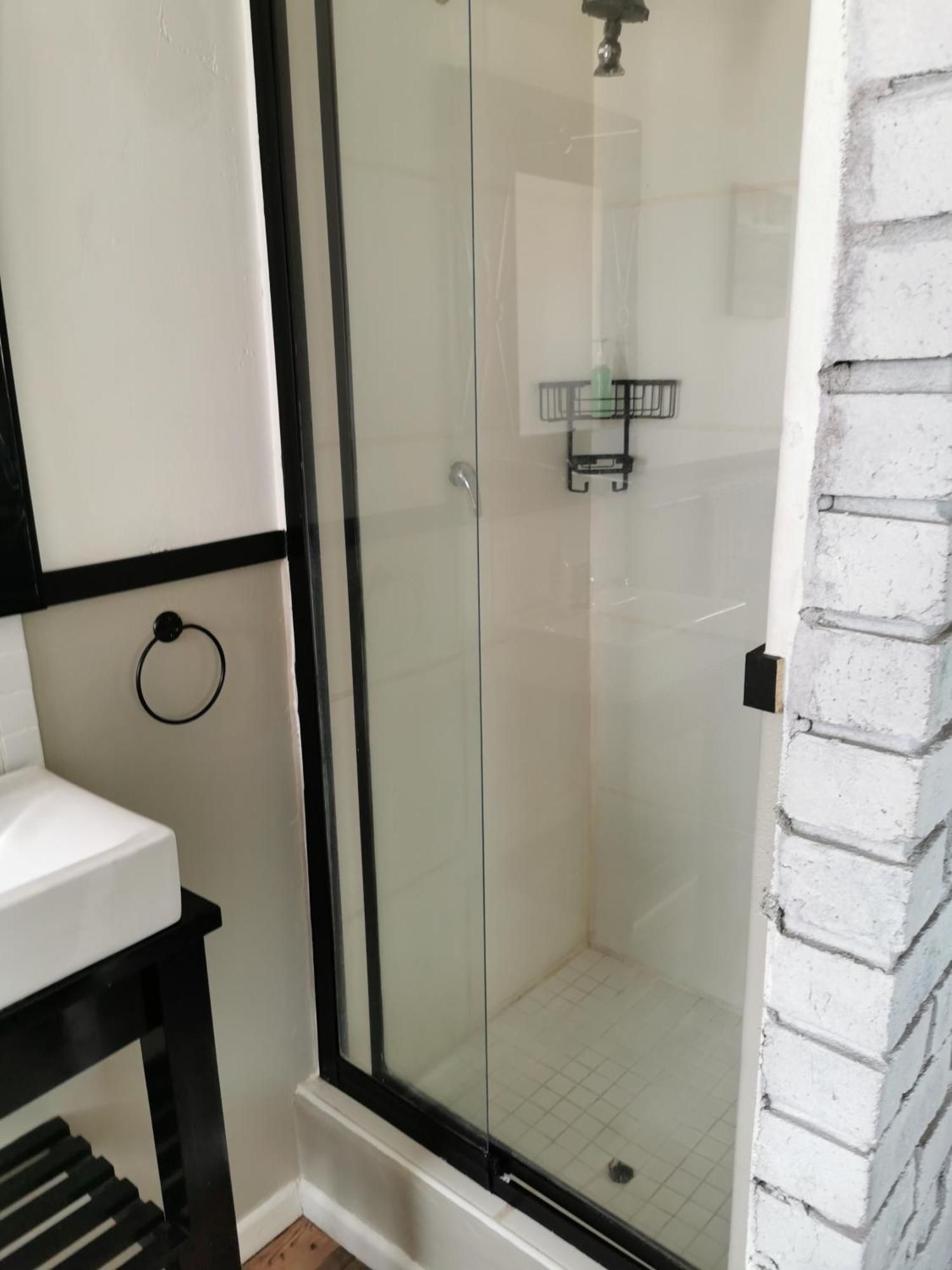 Tranquility Apartment Parow Phòng bức ảnh